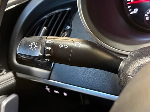 Used 2022 Kia Stinger GT-Line RWD image 25