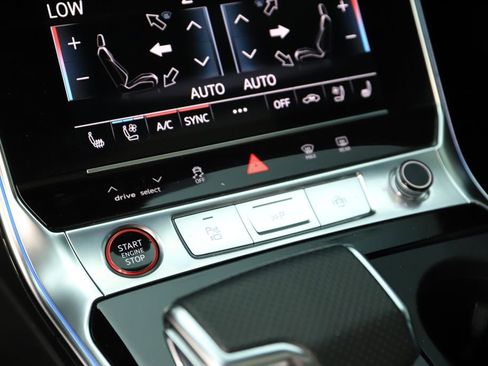 Certified 2023 Audi RS 6 AWD/4WD image 29
