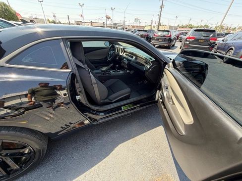 Used 2013 Chevrolet Camaro LS RWD image 17