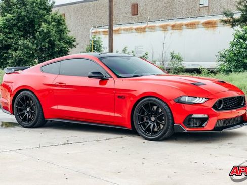 Used 2019 Ford Mustang GT w/ Black Accent Package RWD image 56