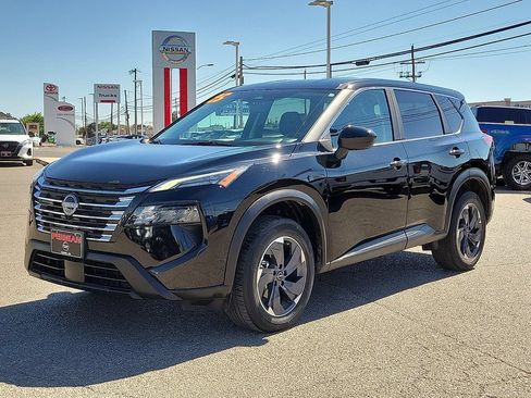 Used 2025 Nissan Rogue SV FWD image 5