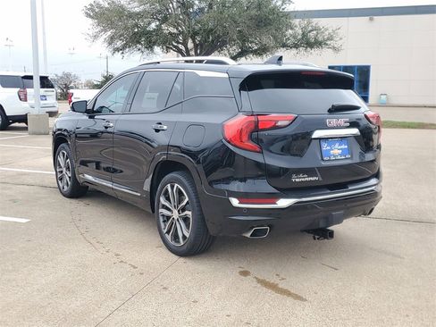 Used 2018 GMC Terrain Denali image 4