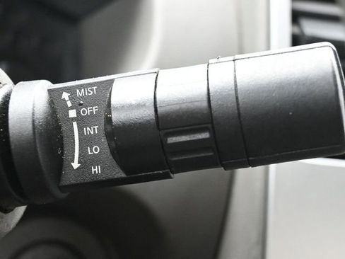 Used 2019 Nissan Frontier S RWD image 19
