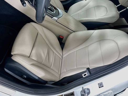 Used 2017 Mercedes-Benz C 300 Sedan image 19