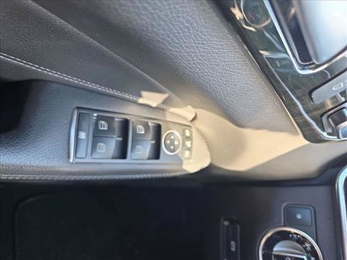 Used 2019 Mercedes-Benz GLE 400 4MATIC image 12
