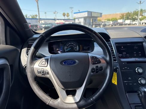 Used 2013 Ford Taurus SEL FWD image 9
