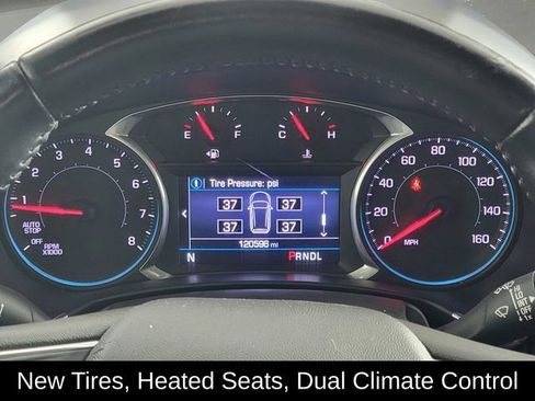 Used 2019 Chevrolet Equinox LT FWD image 28