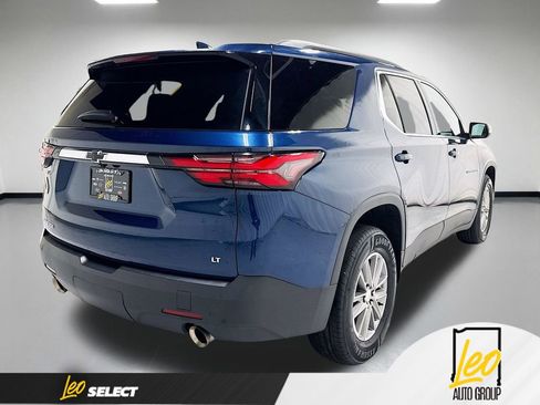 Used 2023 Chevrolet Traverse LT FWD image 8