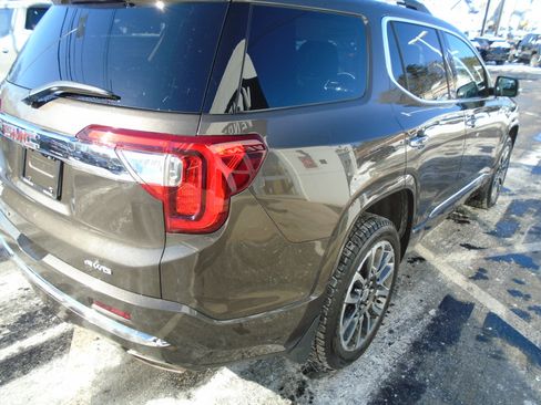 Used 2020 GMC Acadia Denali w/ Technology Package image 13
