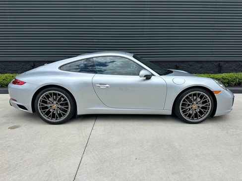 Certified 2017 Porsche 911 Carrera image 10