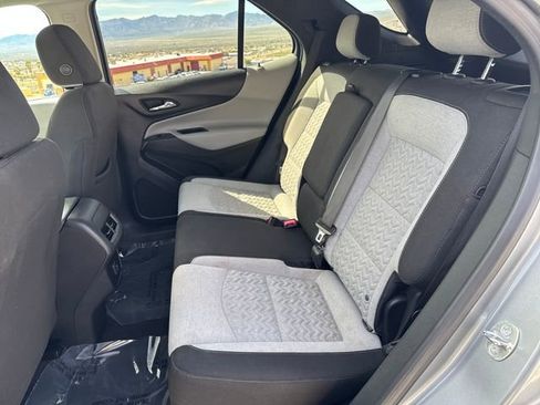 Used 2023 Chevrolet Equinox LT FWD image 25