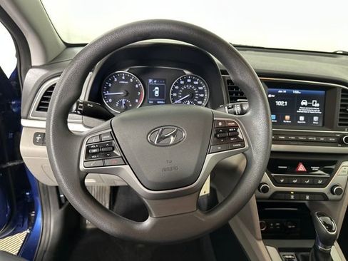 Used 2018 Hyundai Elantra SEL image 14