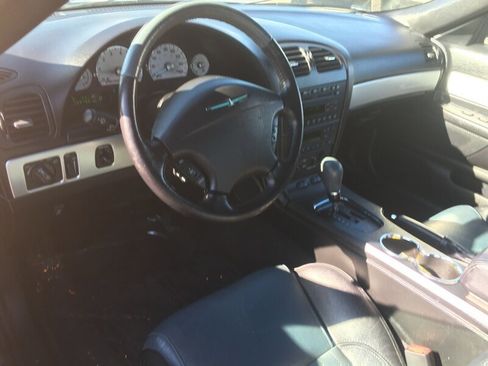 Used 2005 Ford Thunderbird Deluxe image 7
