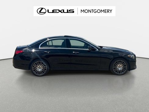Used 2025 Mercedes-Benz C 300 Sedan image 2