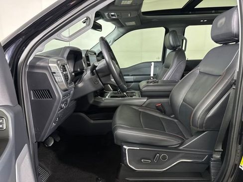 Used 2022 Ford F150 Lariat w/ Equipment Group 502A High image 11