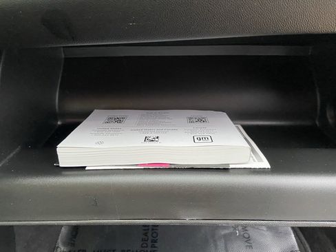 Used 2024 Chevrolet Malibu LT image 29