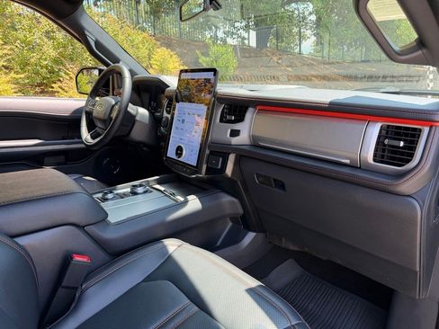 Used 2024 Ford Expedition Timberline AWD/4WD image 40