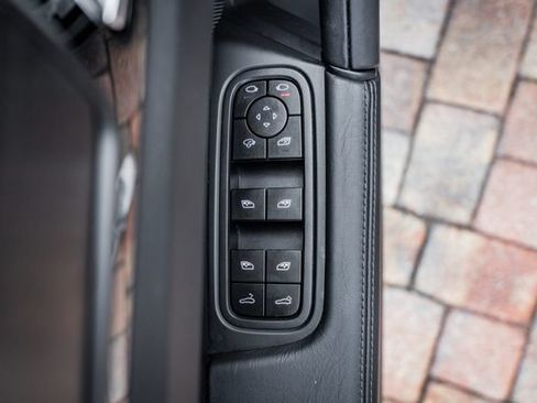 Used 2023 Porsche Cayenne Turbo GT AWD/4WD image 19