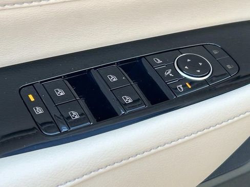 New 2026 INFINITI QX80 Pure image 17