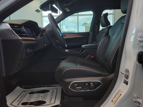 Used 2026 Jeep Grand Cherokee Summit w/ Obsidian Package AWD/4WD image 11