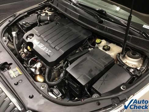 Used 2010 Buick LaCrosse CXL image 43