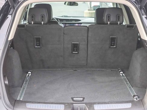 Used 2017 Cadillac XT5 Luxury w/ Driver Awareness Package image 25