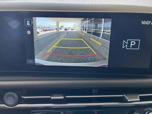 Used 2025 Hyundai Tucson SEL FWD image 14