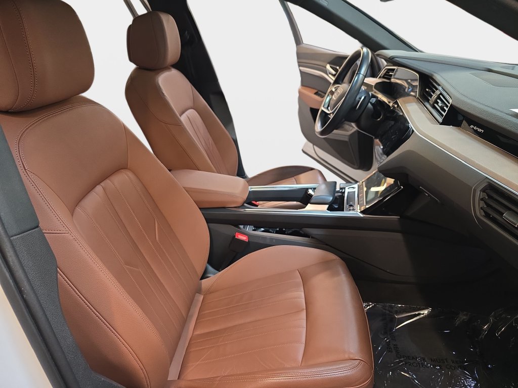 Certified 2024 Audi Q8 e-tron Premium Plus AWD/4WD image 10