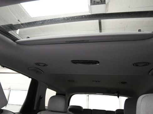 Used 2022 Hyundai Palisade SEL w/ Convenience Package AWD/4WD image 19