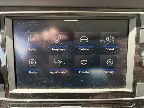 Used 2023 Volkswagen Jetta SE FWD image 10