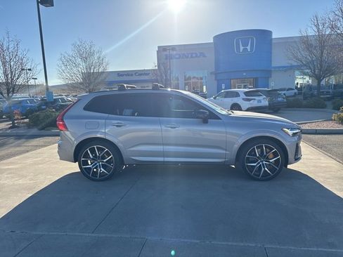 Used 2024 Volvo XC60 T8 Polestar image 5