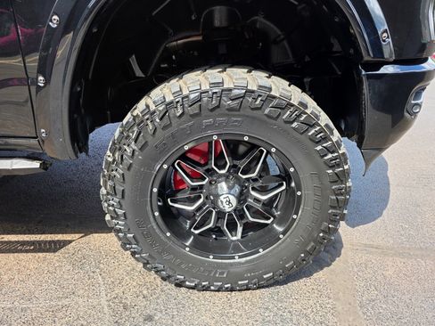 Used 2019 RAM 1500 Laramie w/ Sport Appearance Package AWD/4WD image 20