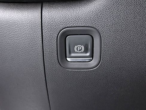 Used 2020 Chevrolet Silverado 1500 W/T w/ WT Value Package image 27