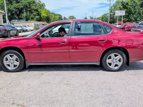 Used 2005 Chevrolet Impala Sedan w/ Preferred Equipment Group image 7