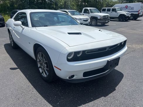 Used 2017 Dodge Challenger GT w/ Driver Convenience Group AWD/4WD image 4