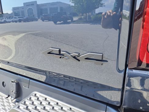 New 2026 RAM 1500 Laramie w/ Night Edition image 8