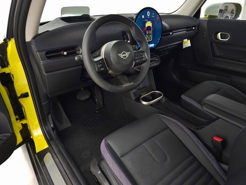 Used 2025 MINI Cooper S image 11