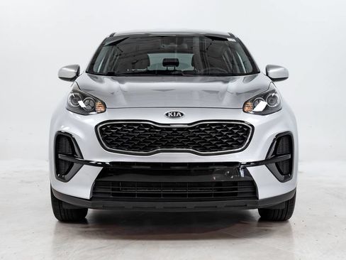 Used 2020 Kia Sportage LX FWD image 4