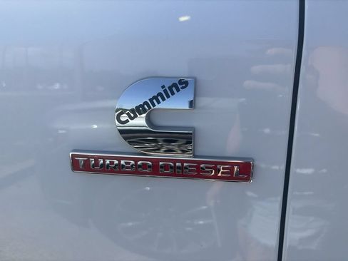 Used 2022 RAM 2500 Big Horn AWD/4WD image 14