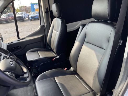 Used 2024 Ford Transit 250 148 Medium Roof w/ Load Area Protection Package image 3