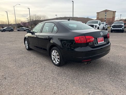 Used 2011 Volkswagen Jetta SE image 7