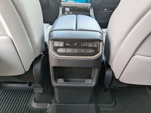 Used 2026 Lexus TX 350 AWD w/ Technology Package image 19