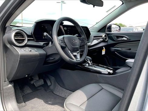 New 2026 Chevrolet Trax ACTIV w/ Driver Confidence Package FWD image 8