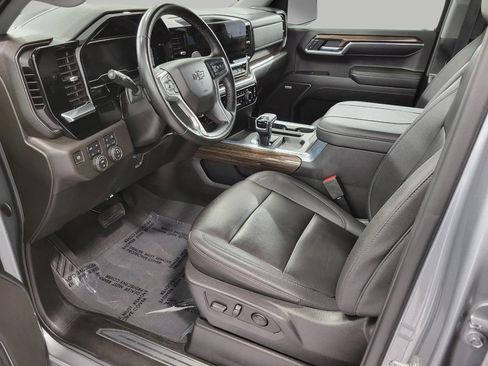 Used 2024 Chevrolet Silverado 1500 RST w/ Redline Edition image 10