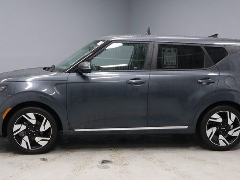 Used 2024 Kia Soul GT-Line image 9