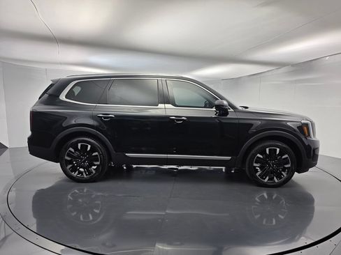Used 2024 Kia Telluride SX FWD image 3