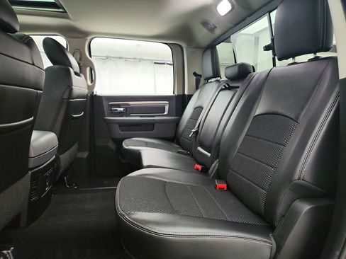 Used 2019 RAM 1500 Classic Warlock AWD/4WD image 22