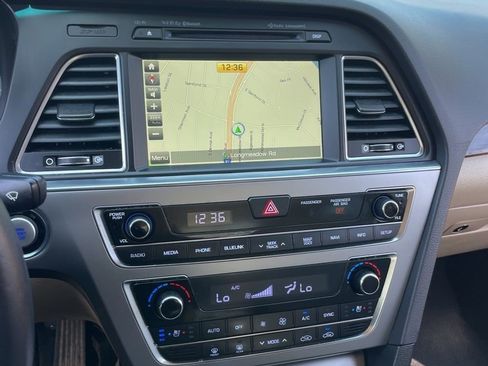 Used 2017 Hyundai Sonata Limited w/ Tech Package 03 image 9