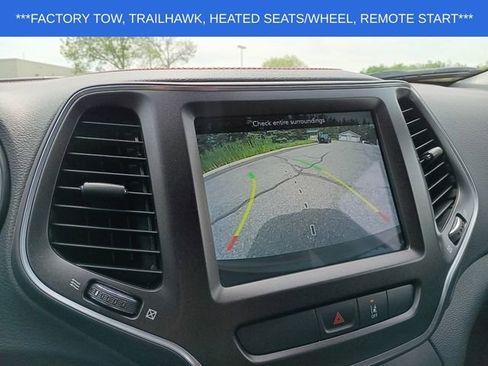 Used 2022 Jeep Cherokee Trailhawk w/ Trailer Tow Group AWD/4WD image 8
