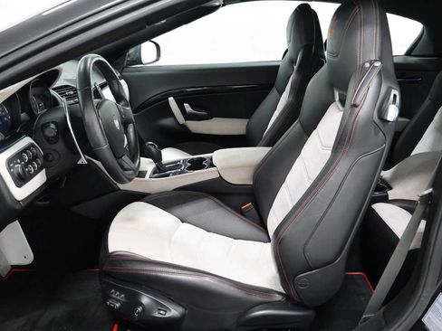 Used 2016 Maserati GranTurismo Sport RWD image 5